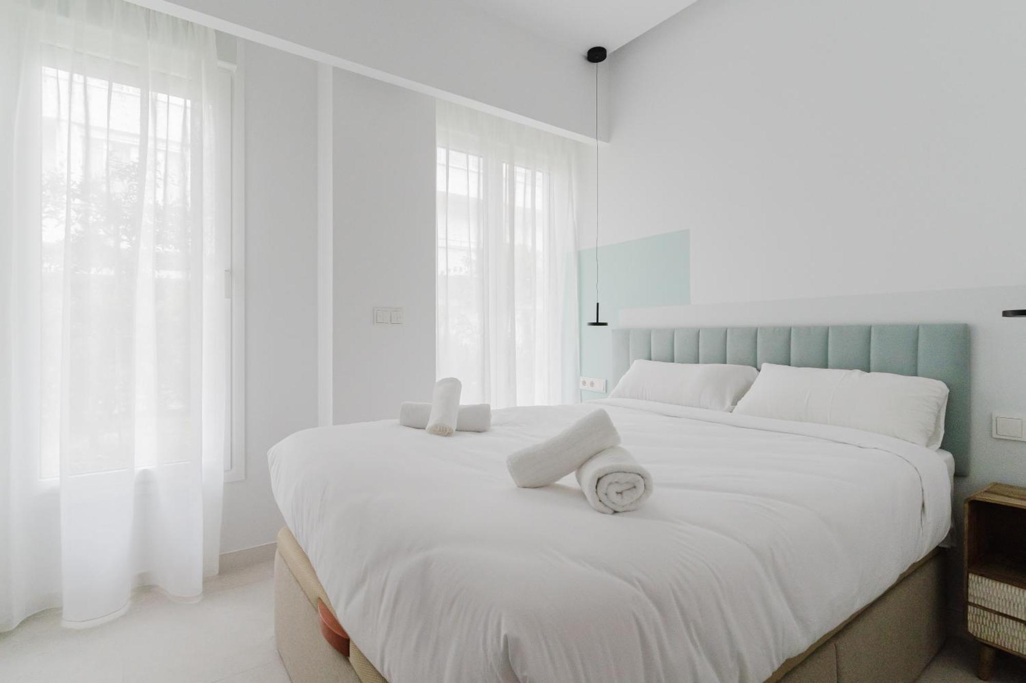 Canillas Apartments Madrid Exterior photo