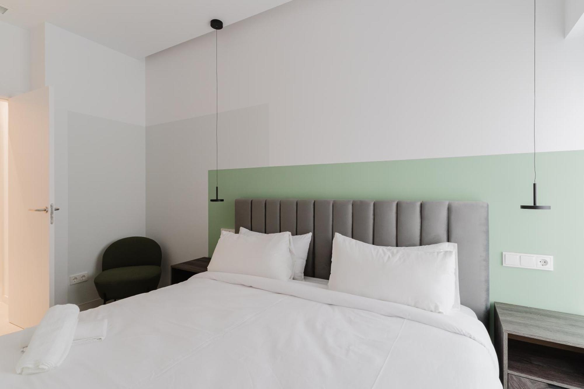 Canillas Apartments Madrid Exterior photo